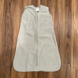 Halo sleep sack size small north to 6 months grey fleece zip up